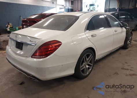 2016 Mercedes-Benz S 550 4Matic z USA, uszkodzony, nr VIN WDDUG8FB1GA207947